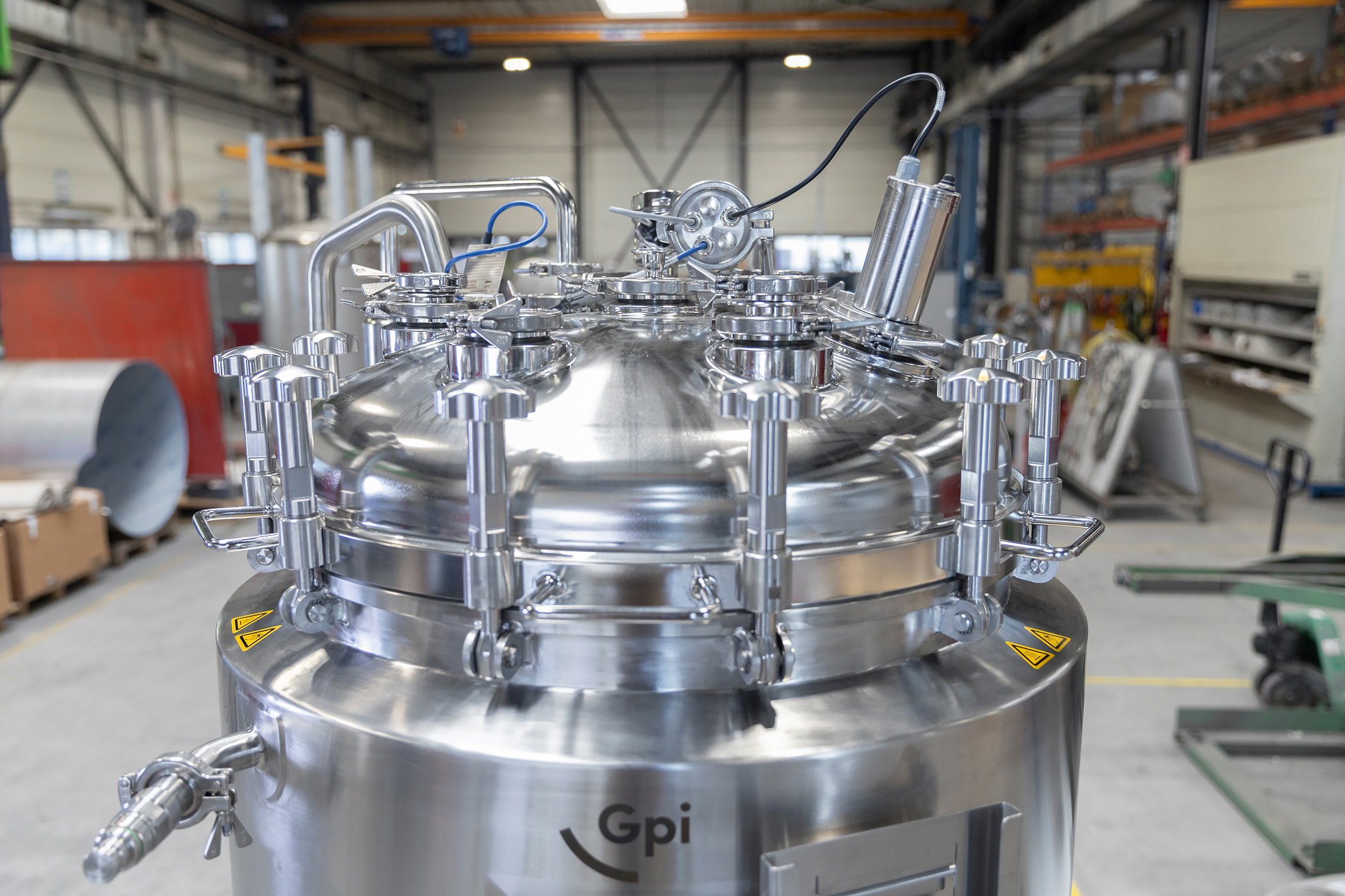 Rvs pharma tank van Gpi Pharma