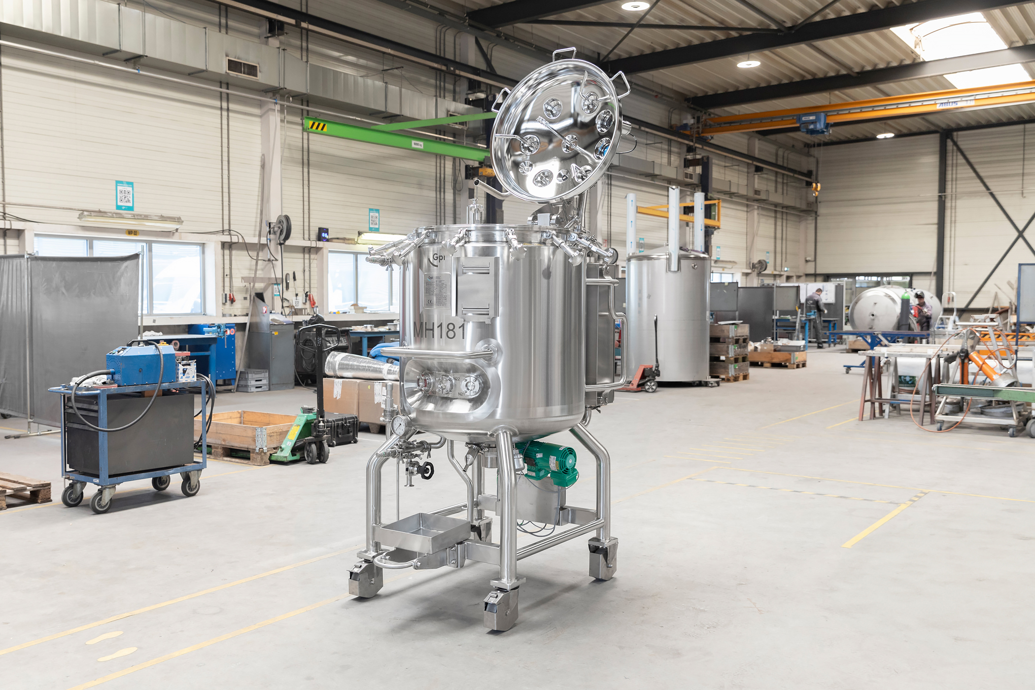 Rvs pharma tank van Gpi Pharma