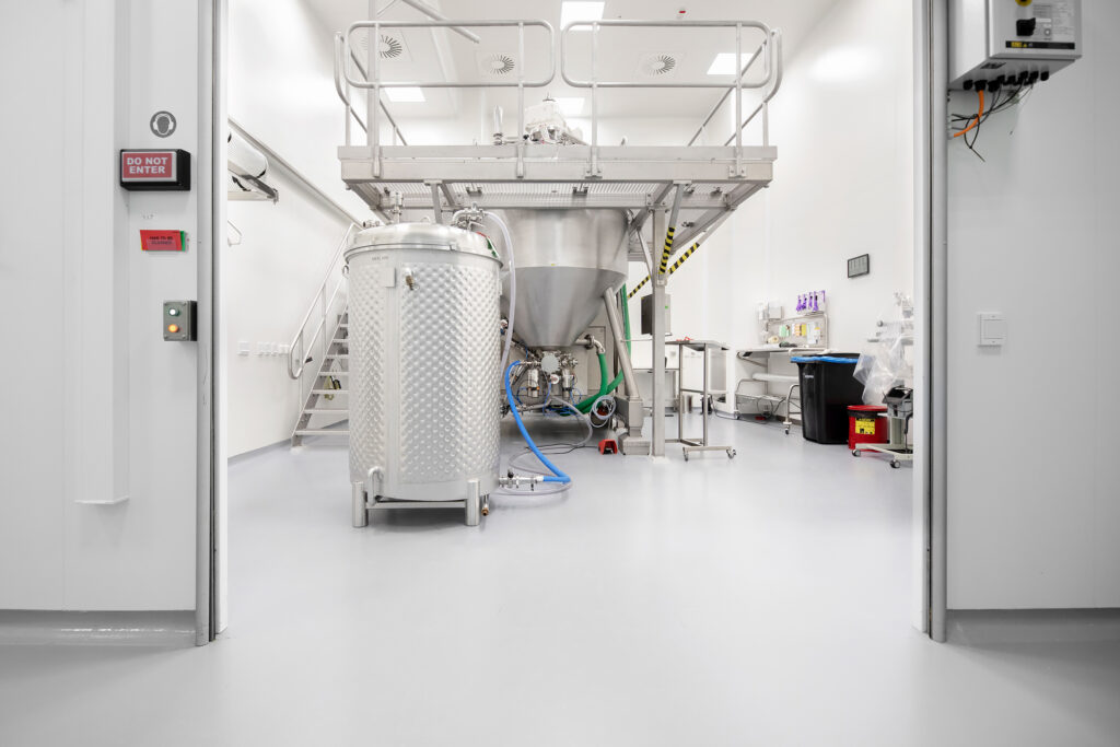 Gpi Pharma stainless steel mobile medicine tank for the pharmaceutical industry